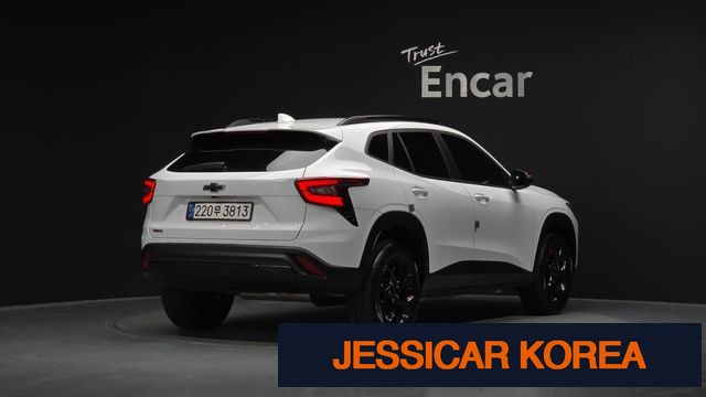 2025 Chevrolet Trax Crossover - Thumbnail 15