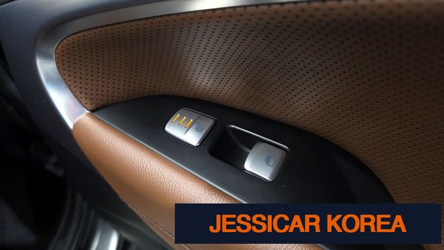 2019 Genesis G70 - Thumbnail 9