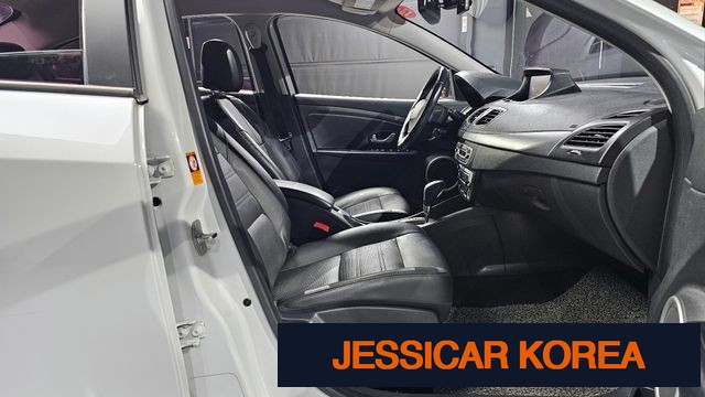 2018 Renault Korea SM3 Neo - Thumbnail 12