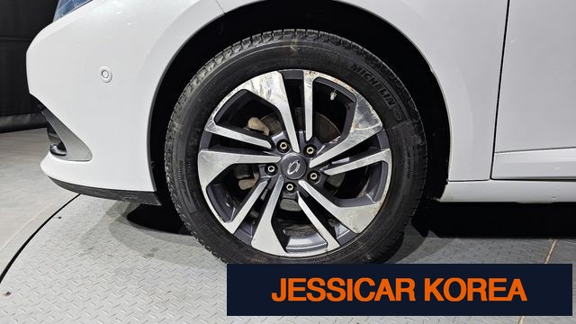 2018 Renault Korea SM3 Neo - Thumbnail 13