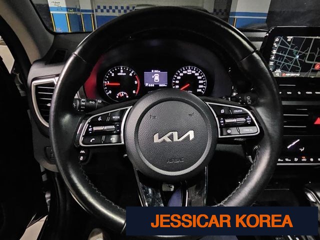 2022 Kia Seltos - Thumbnail 13