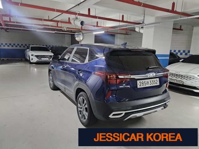 2022 Kia Seltos - Thumbnail 18