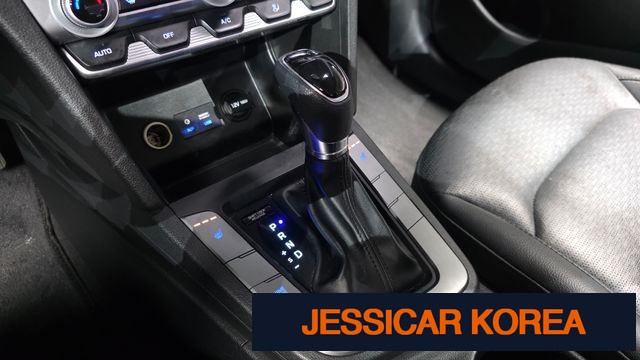 2019 Hyundai The New Avante AD - Thumbnail 9