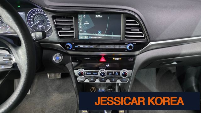 2019 Hyundai The New Avante AD - Thumbnail 14