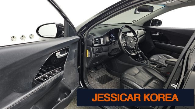 2017 Kia Niro - Thumbnail 5