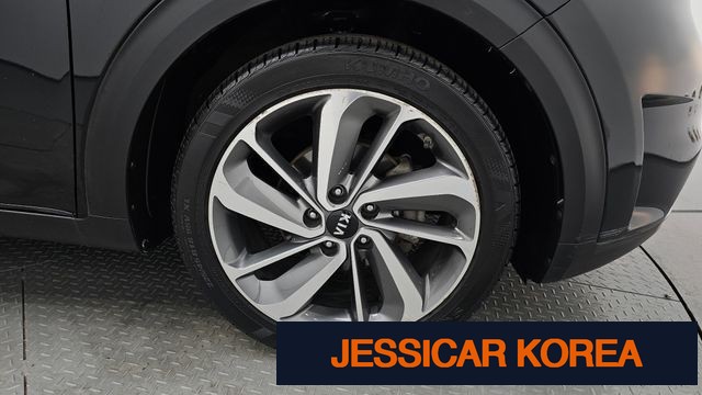 2017 Kia Niro - Thumbnail 7