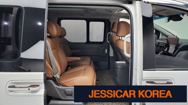 2022 Hyundai Staria - Thumbnail 8
