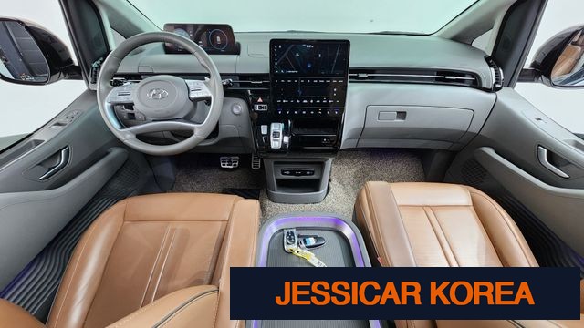 2022 Hyundai Staria - Thumbnail 10