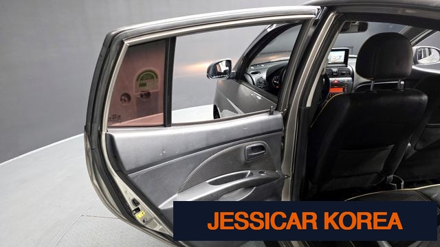2011 Kia New Morning - Thumbnail 13