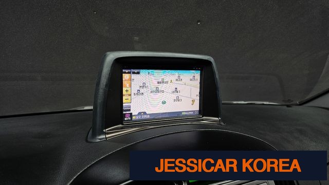 2011 Hyundai Grand Starex - Thumbnail 7