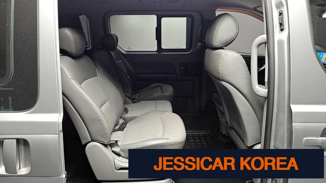 2011 Hyundai Grand Starex - Thumbnail 9