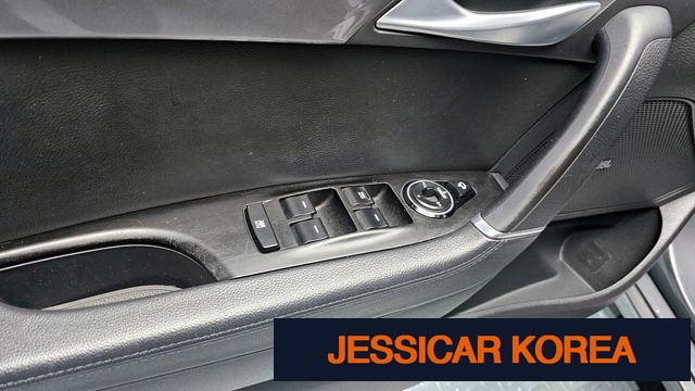 2014 Hyundai i40 saloon - Thumbnail 16