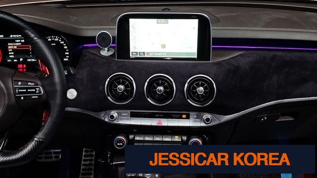 2018 Kia Stinger - Thumbnail 13
