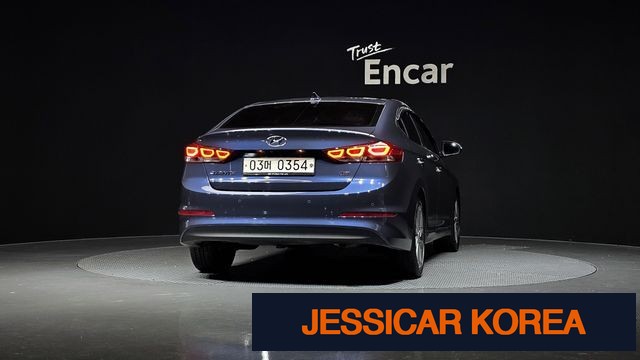 2017 Hyundai Avante AD - Thumbnail 2