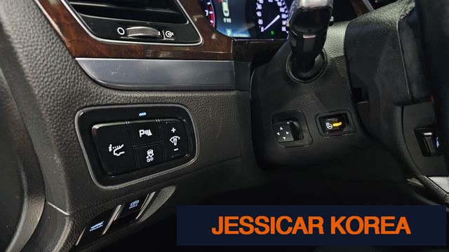 2015 Hyundai Equus (new model) - Thumbnail 3