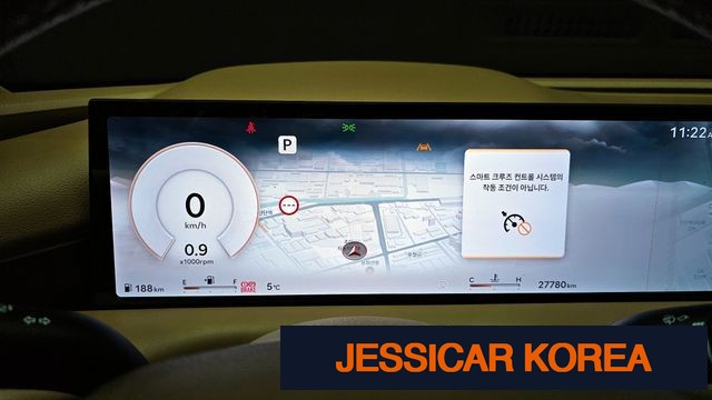 2025 Genesis G80 (RG3) - Thumbnail 2