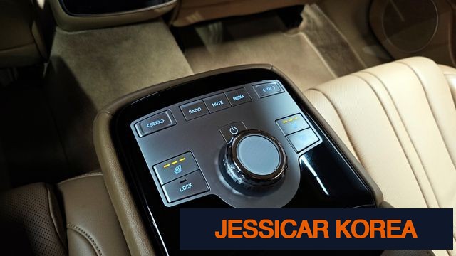 2025 Genesis G80 (RG3) - Thumbnail 19