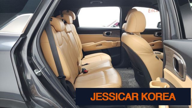 2022 Kia Sorento 4th Gen - Thumbnail 4