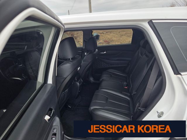 2021 Hyundai The New Santa Fe - Thumbnail 15