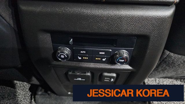 2020 Chevrolet Traverse - Thumbnail 14