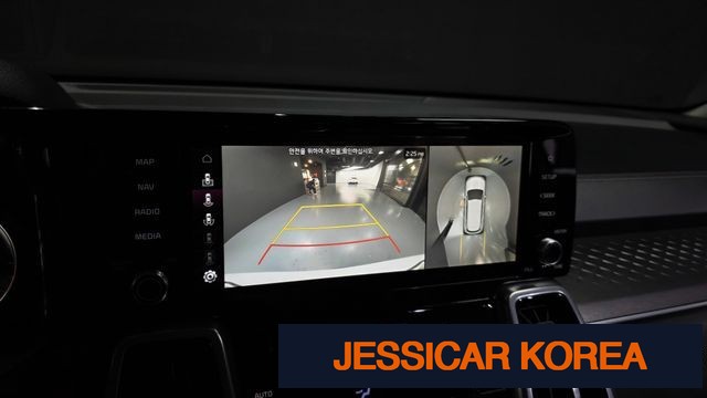 2023 Kia Sorento 4th Gen - Thumbnail 14