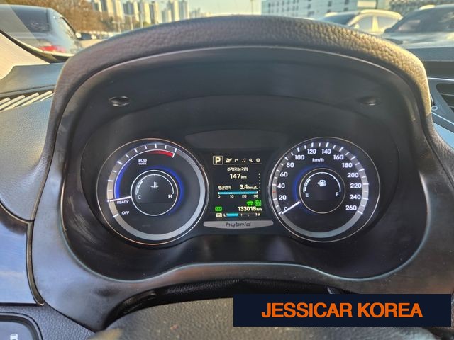2016 Hyundai Grandeur HG Hybrid - Thumbnail 8
