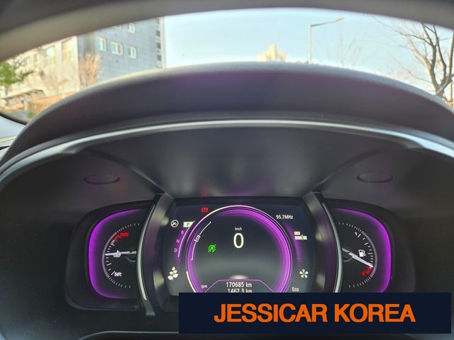 2016 Renault Korea SM6 - Thumbnail 11