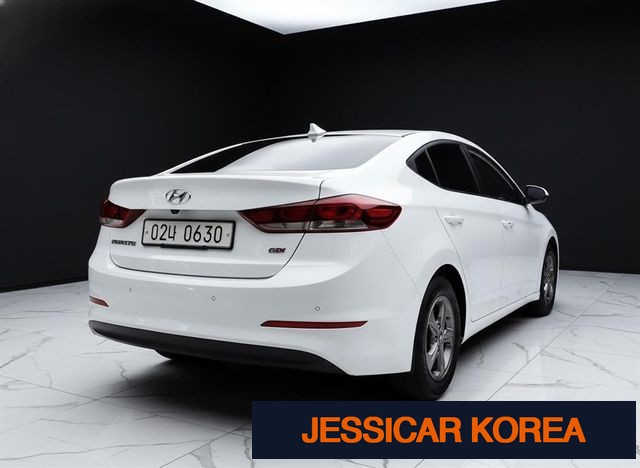 2017 Hyundai Avante AD - Thumbnail 7