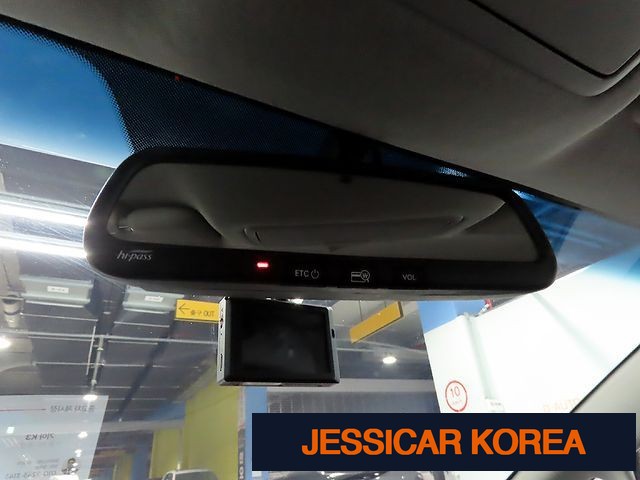 2017 Kia The New K3 - Thumbnail 7