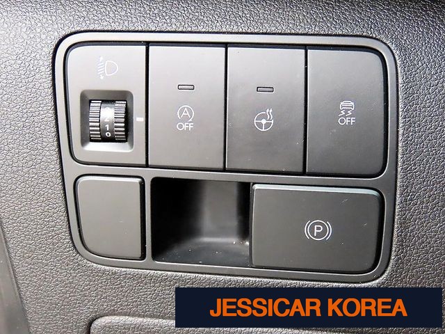 2022 Hyundai Staria - Thumbnail 17