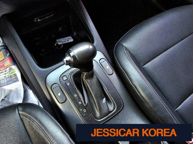 2014 Kia K3 - Thumbnail 19