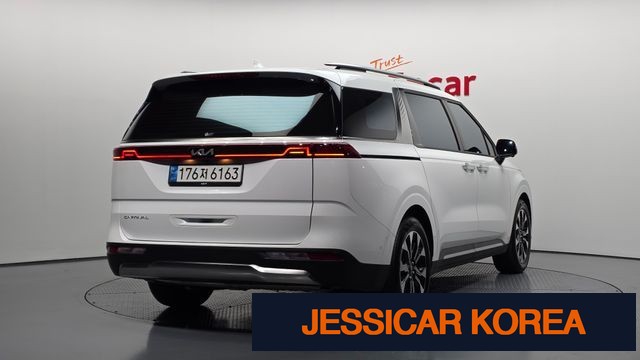 2022 Kia Carnival 4th Gen - Thumbnail 8