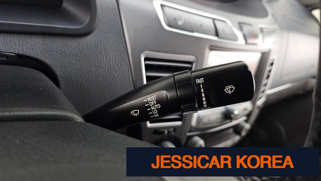 2014 KG Mobility Korando Turismo - Thumbnail 18