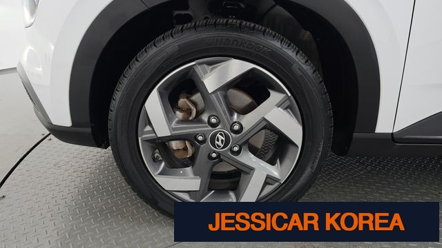 2020 Hyundai Venue - Thumbnail 13