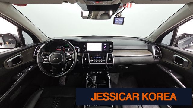 2023 Kia Sorento 4th Gen - Thumbnail 4