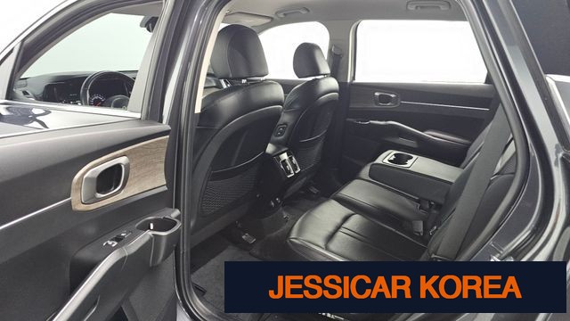 2023 Kia Sorento 4th Gen - Thumbnail 14