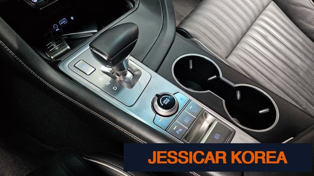 2018 Genesis G70 - Thumbnail 9