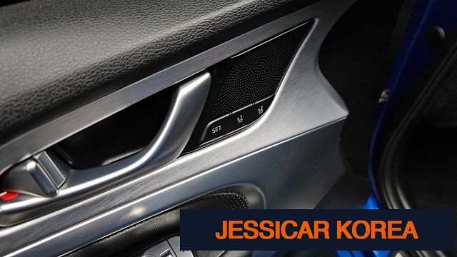 2018 Genesis G70 - Thumbnail 18