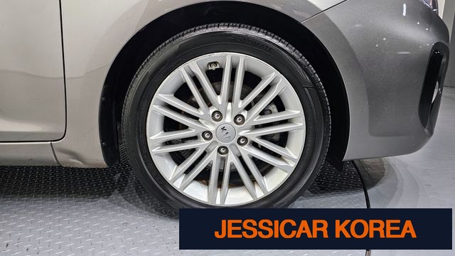 2018 Kia The New Karen's - Thumbnail 2