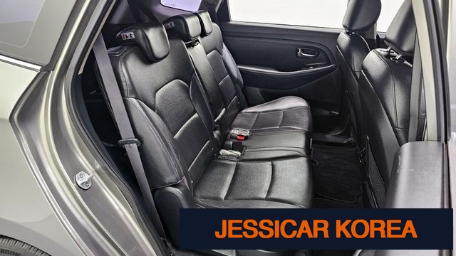 2018 Kia The New Karen's - Thumbnail 10