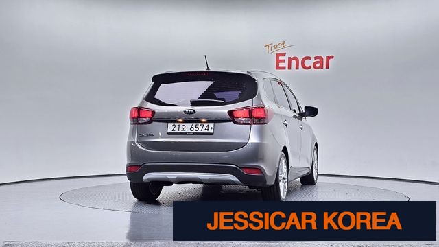 2018 Kia The New Karen's - Thumbnail 16