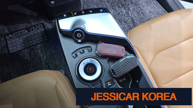 2022 Kia EV6 - Thumbnail 8