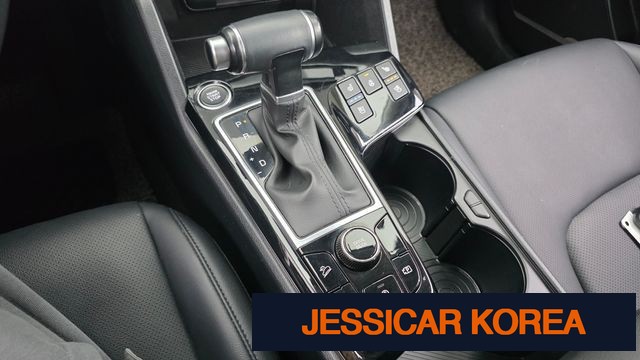 2024 Kia Sportage 5th Gen - Thumbnail 3