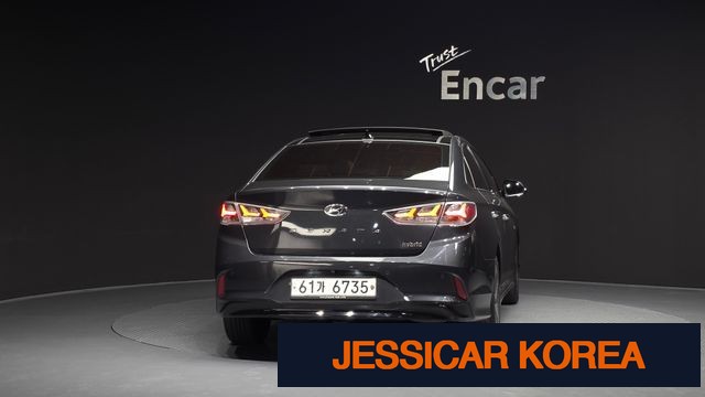2018 Hyundai Sonata New Rise Hybrid - Thumbnail 2