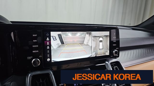 2023 Kia Sorento 4th Gen - Thumbnail 6