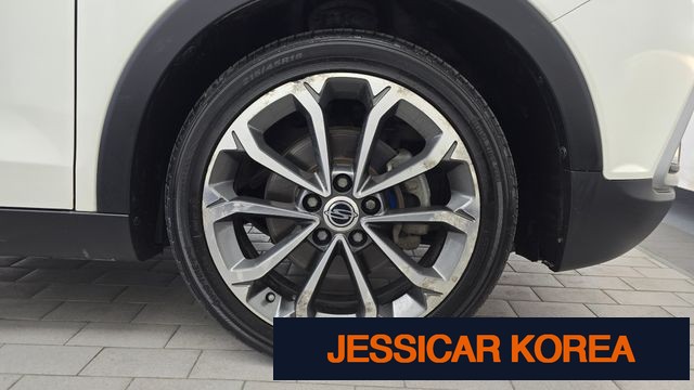 2017 KG Mobility Tivoli Air - Thumbnail 2