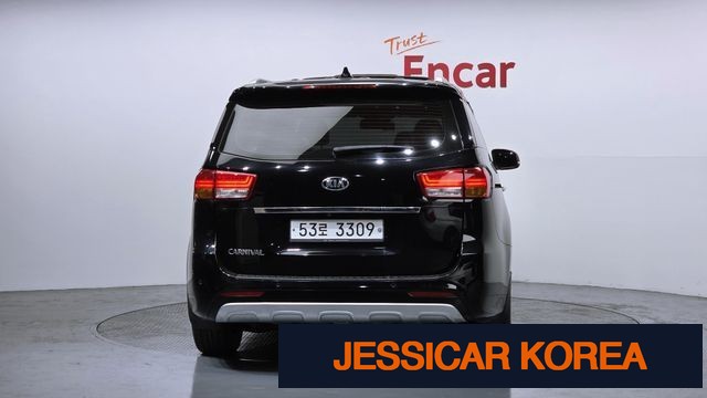 2017 Kia All New Carnival - Thumbnail 13