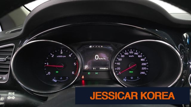 2017 Kia All New Carnival - Thumbnail 15