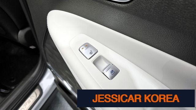 2021 Hyundai The New Santa Fe - Thumbnail 16