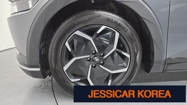 2023 Hyundai Ioniq 5 - Thumbnail 15